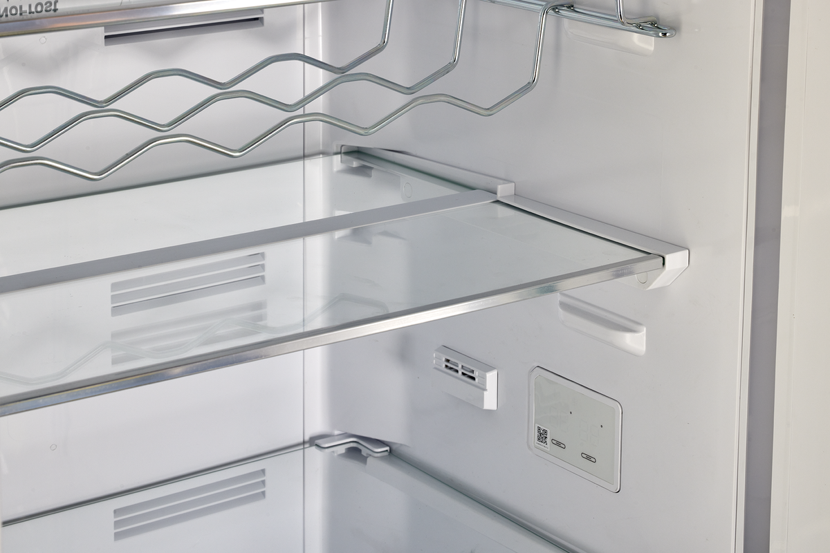 Classic Retro 12 cu.ft. Bottom Freezer Refrigerator in Ocean Mist Turquoise
