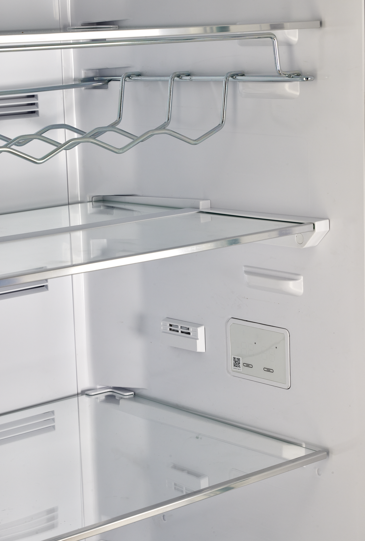 Classic Retro 12 cu.ft. Bottom Freezer Refrigerator in Ocean Mist Turquoise