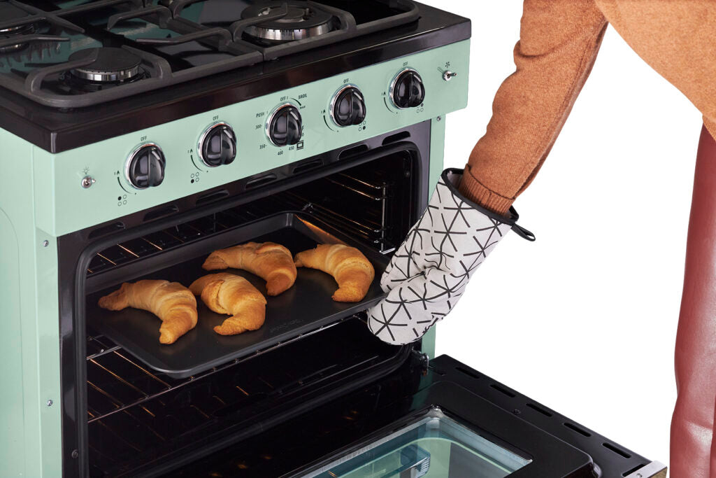 Cuisinière à gaz Classic Rétro avec four à convection, 30 po, 3,9 pi3, Summer Mint Green