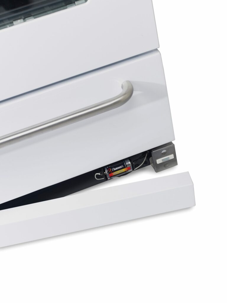 Unique Classic 24' White Off Grid Propane Range