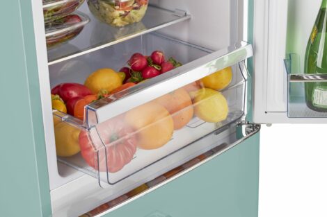 Classic Retro 21.6 in. 8.7 cu. ft. Retro Bottom Freezer Refrigerator in Ocean Mist Turquoise, ENERGY STAR