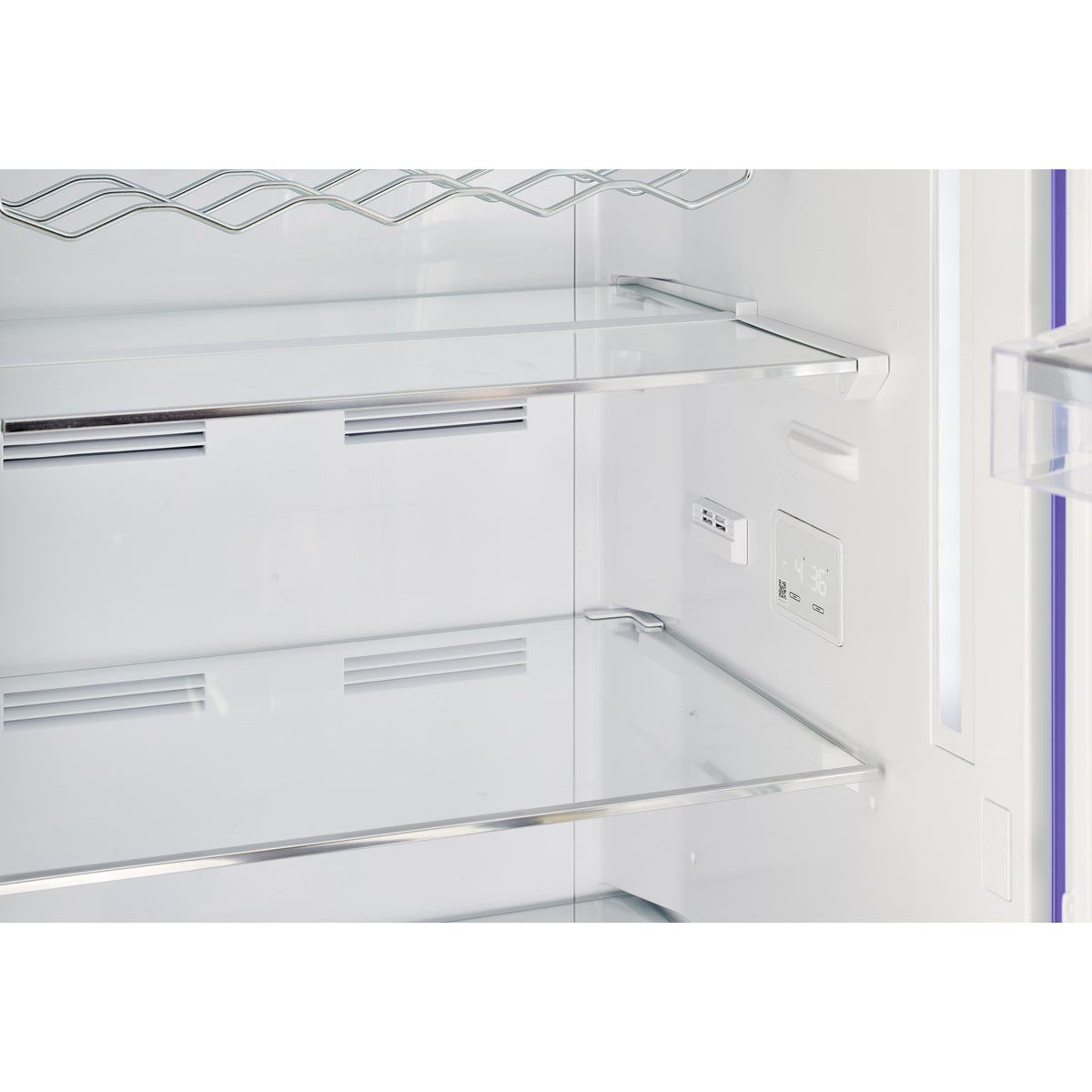 Classic Retro 12 cu.ft. Bottom Freezer Refrigerator in Violet