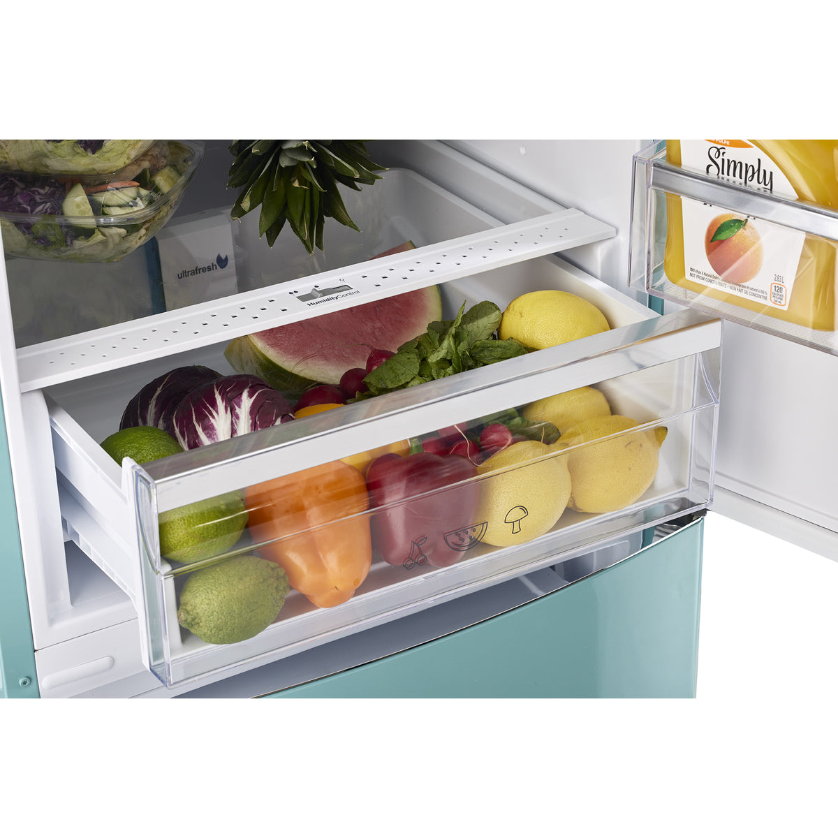 Réfrigérateur à congélateur inférieur sans givre ENERGY STAR Classic Rétro, 24 po, 11,7 pi3, turquoise