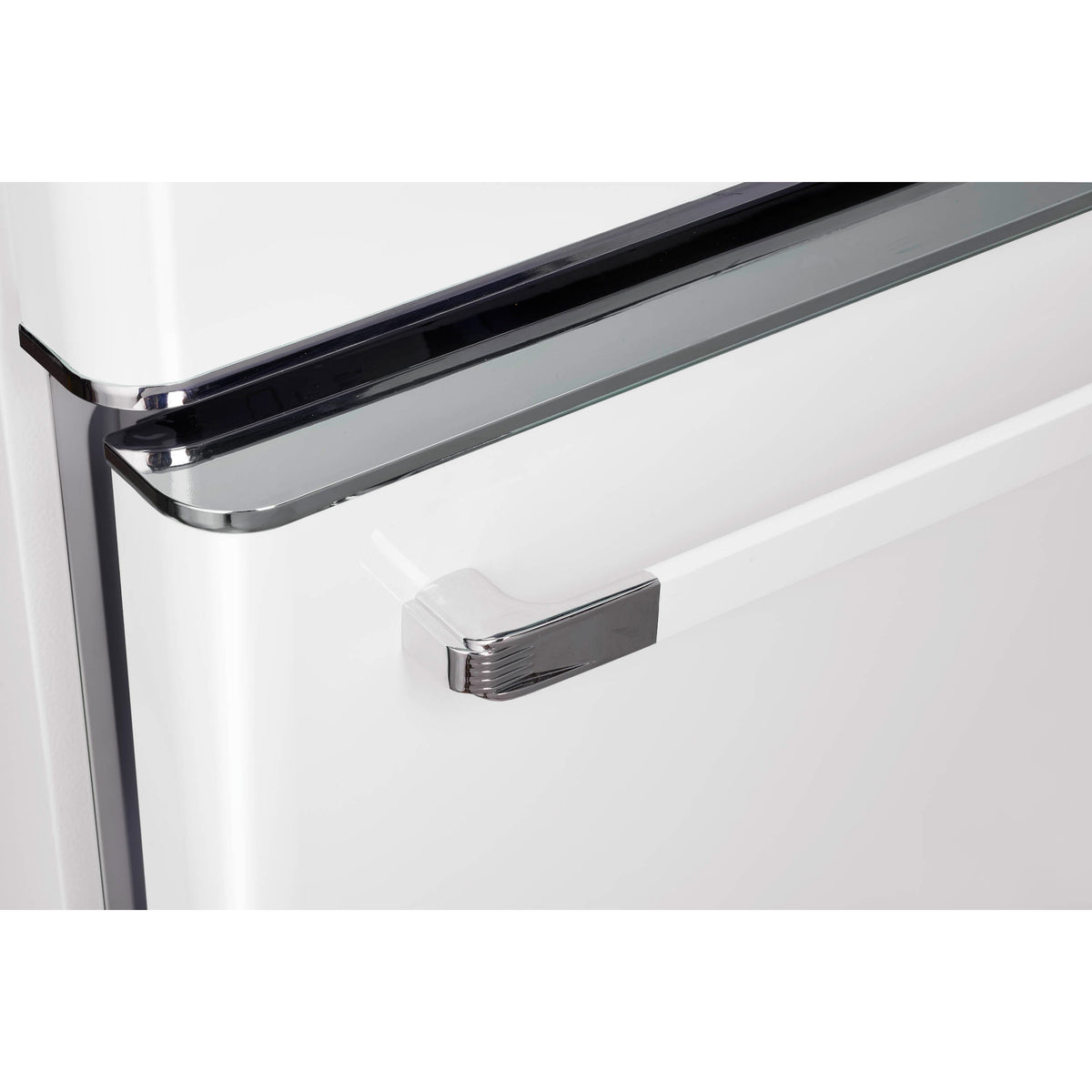 Classic Retro 30 in 17.7 cu. ft. Frost Free Retro Bottom Freezer Refrigerator in Marshmallow White, ENERGY STAR