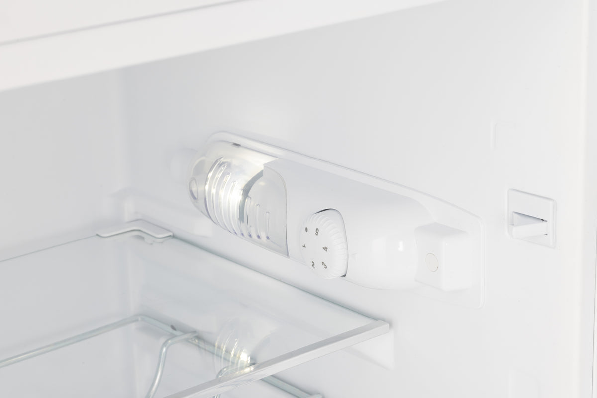 Classic Retro 7.5 cu.ft. Top Mount Refrigerator in Ocean Mist Turquoise